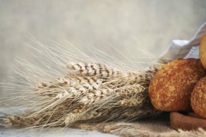 Cum să-ți construiești rutina zilnică în jurul produselor sănătoase